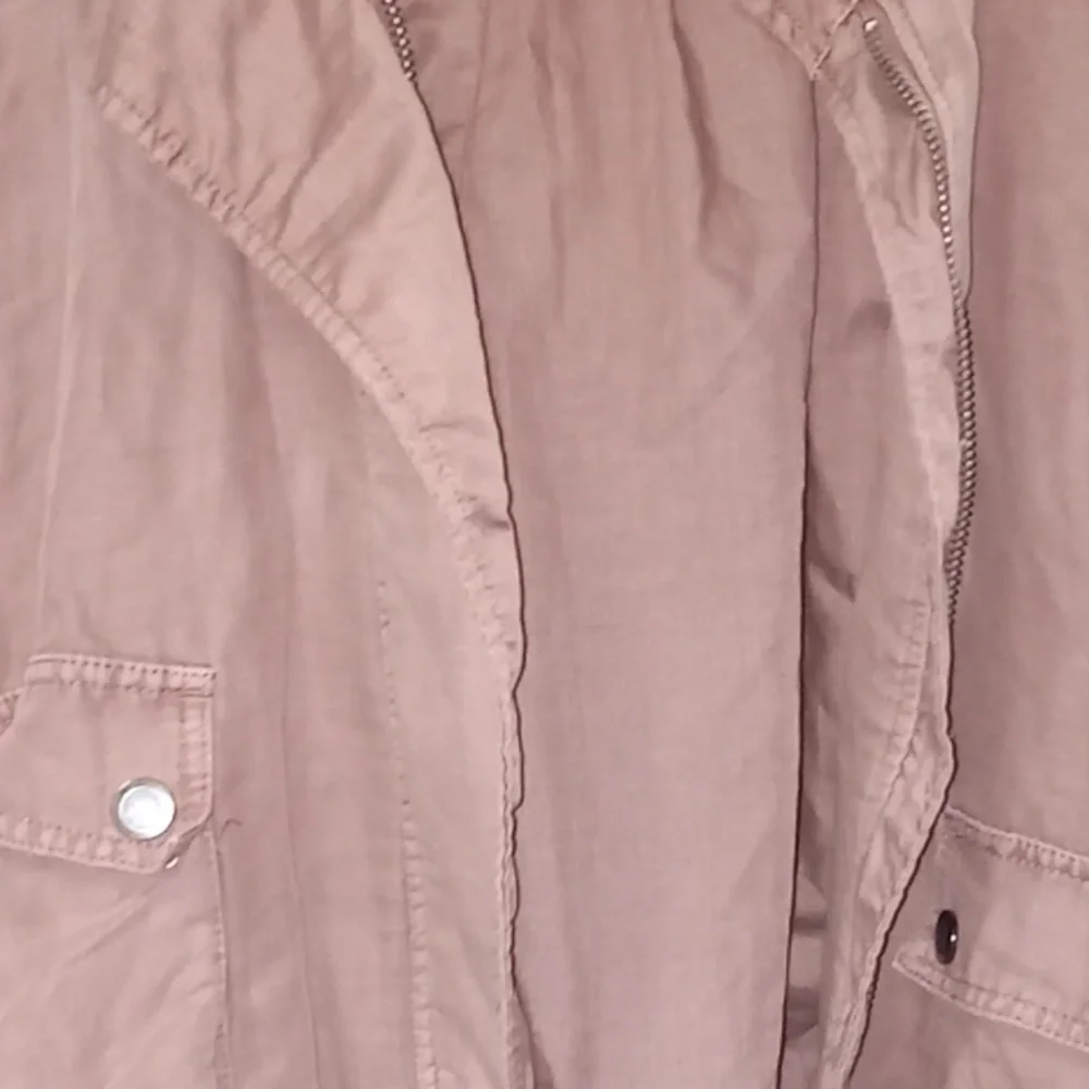 Jacket - Picture 2 of 8